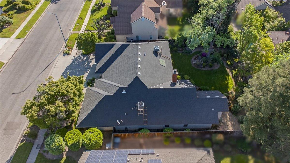 1425 E Decatur Ave, Fresno, CA 93720