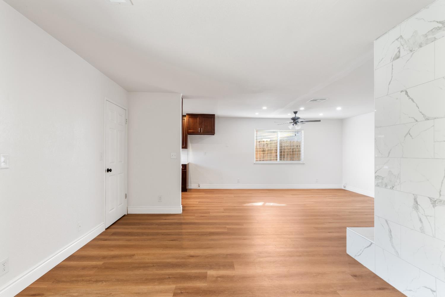 5167 E Dwight Way, Fresno, CA 93727