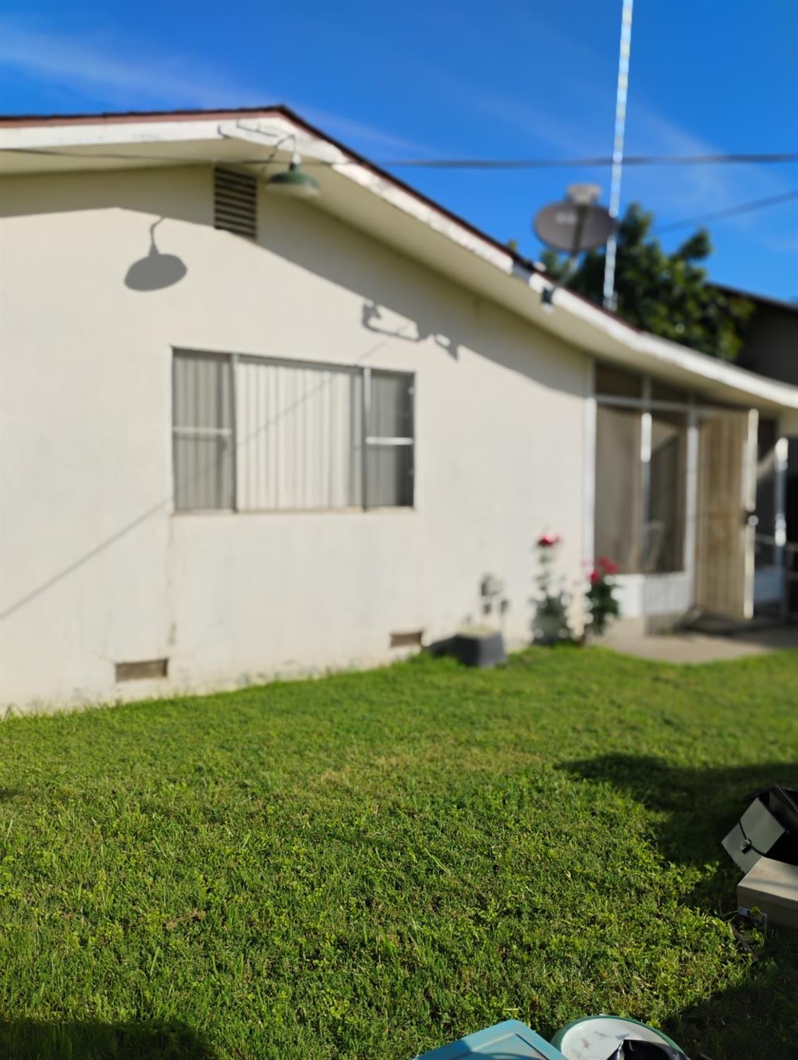 1405 Orange Ave, Chowchilla, CA 93610