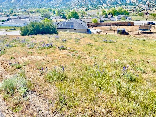 10125 Sears Dr, Tehachapi, CA 93561