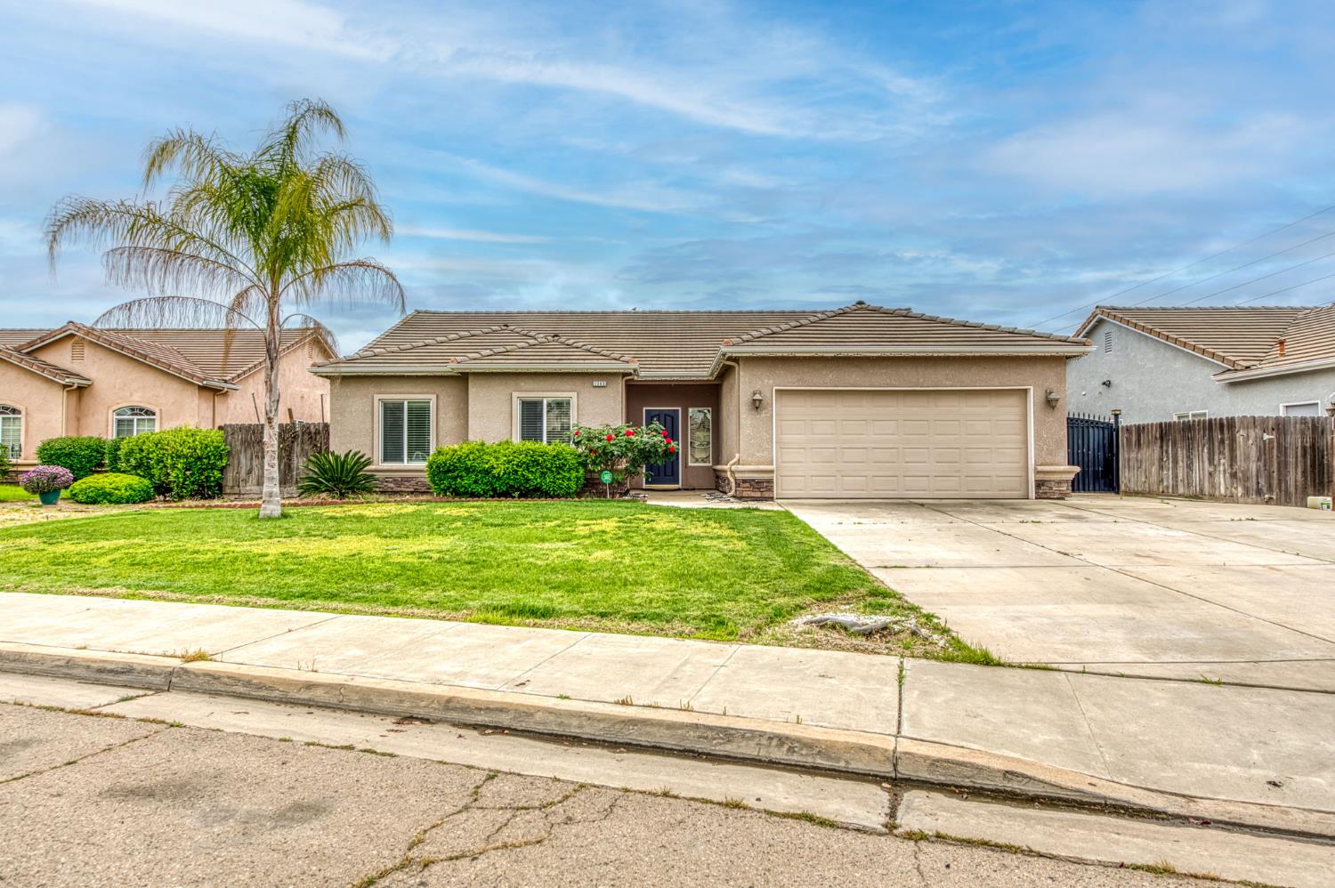1245 Northhill St, Selma, CA 93662