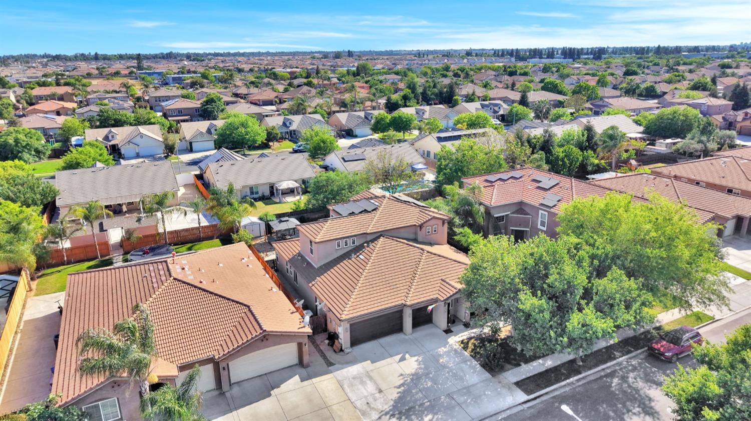 6367 E Dayton Ave, Fresno, CA 93727