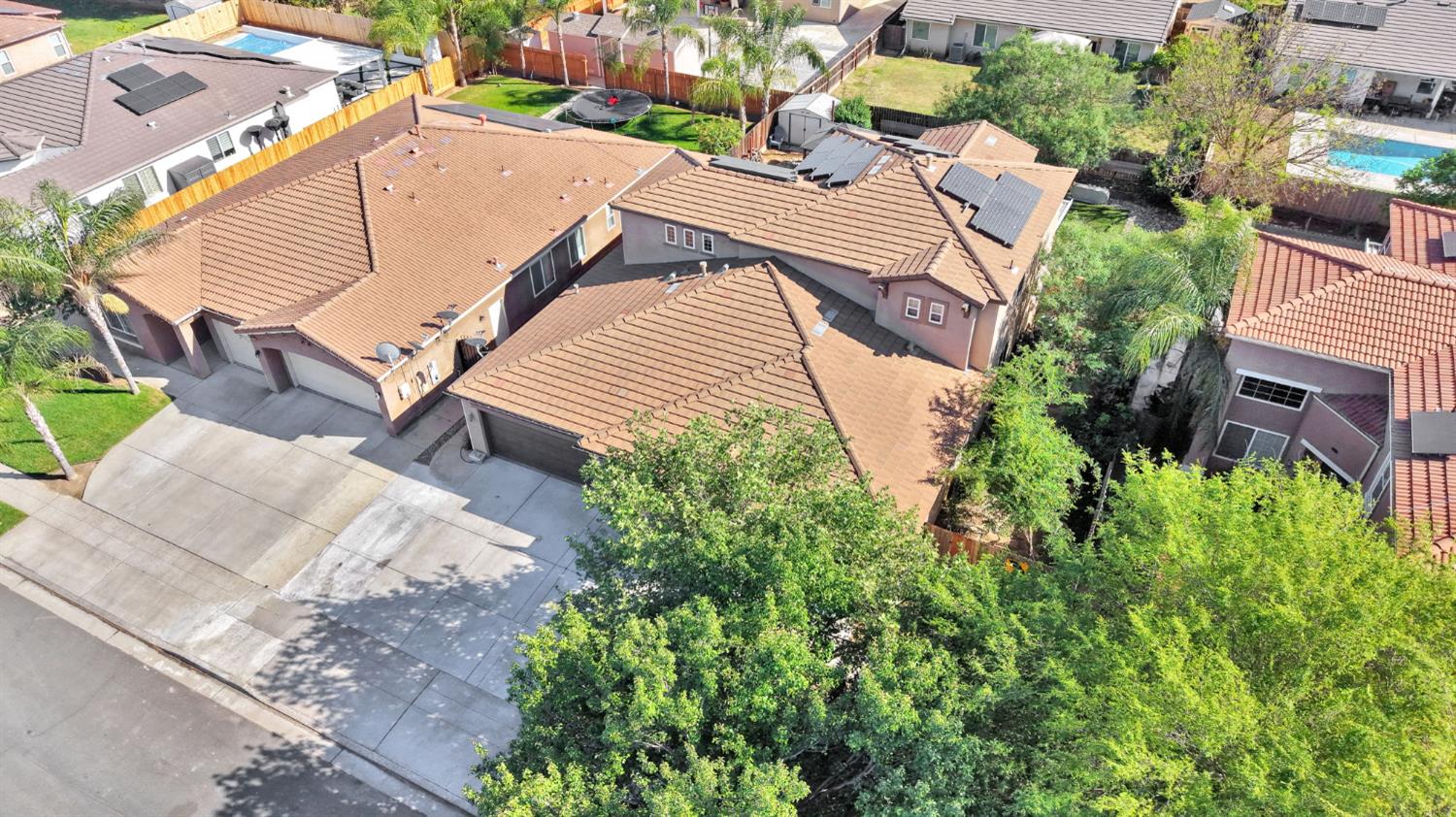 6367 E Dayton Ave, Fresno, CA 93727
