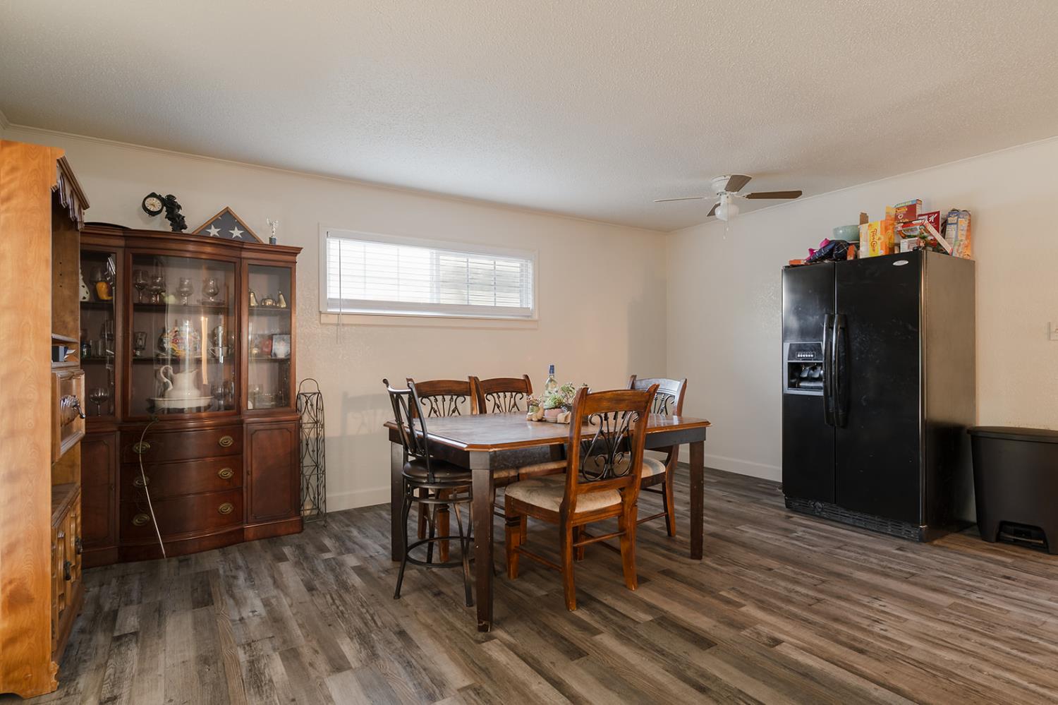 3449 E Fairmont Ave, Fresno, CA 93726