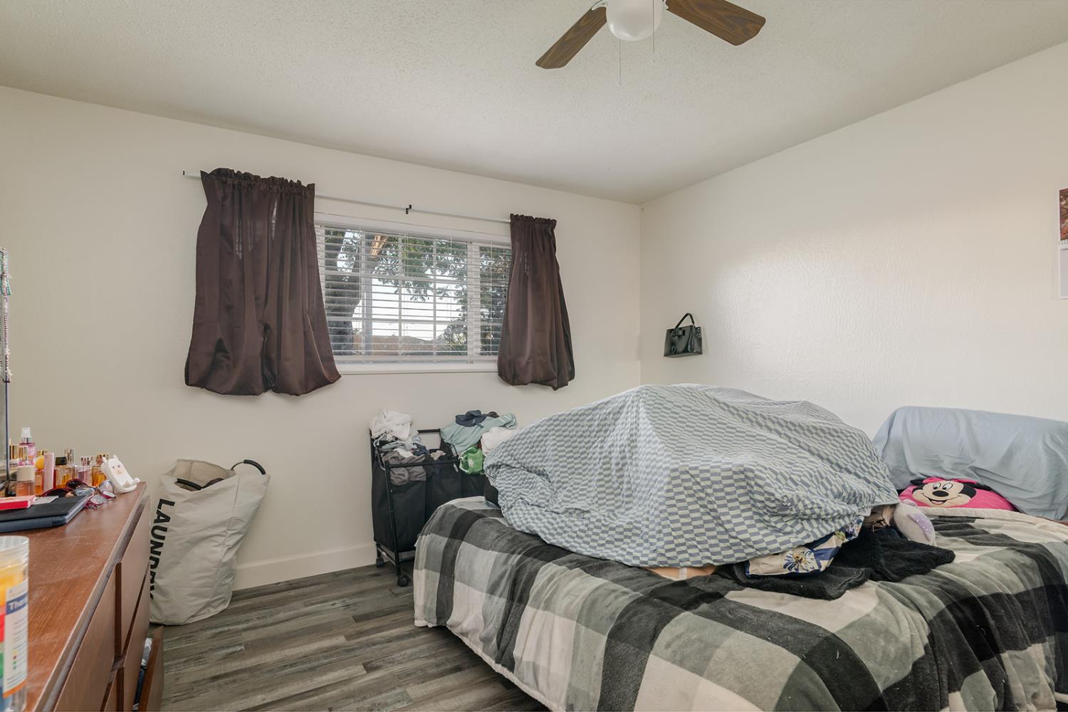 3449 E Fairmont Ave, Fresno, CA 93726