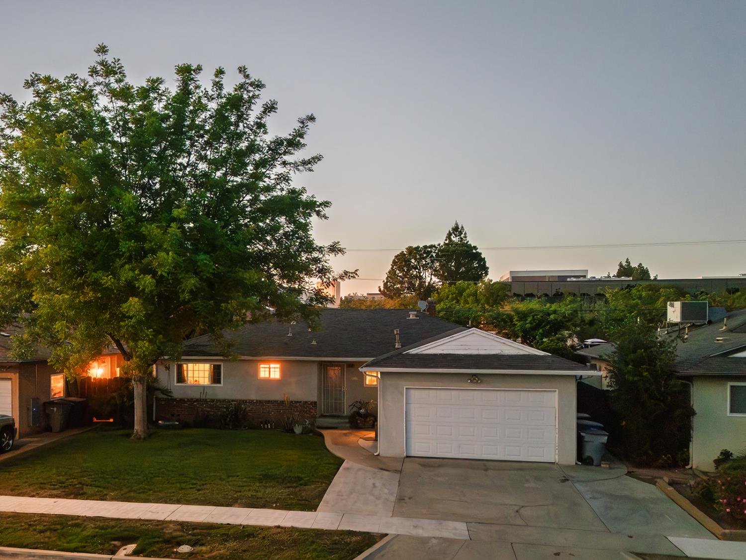3449 E Fairmont Ave, Fresno, CA 93726
