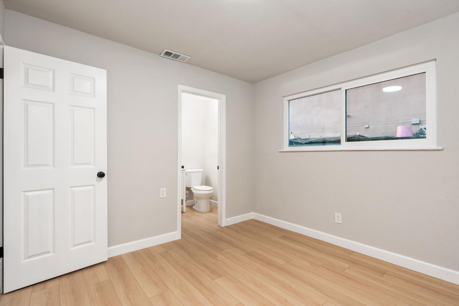 2970 S Martin L King Jr Blvd, Fresno, CA 93706