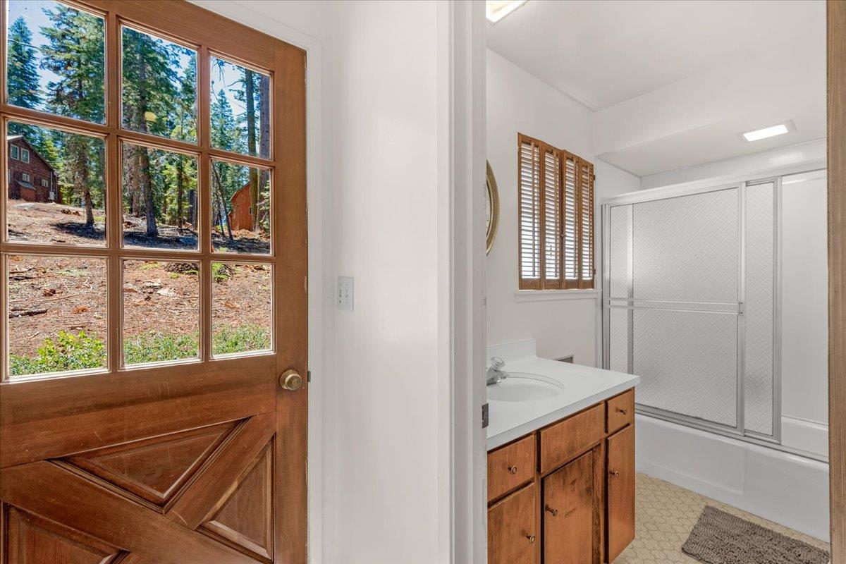 58370 W Dowvillle #22, Lakeshore, CA 93634