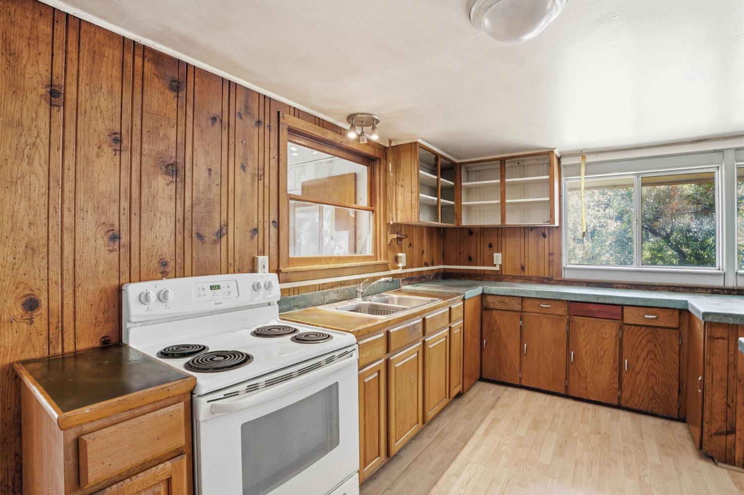 4563 State Highway 49 S, Mariposa, CA 95338