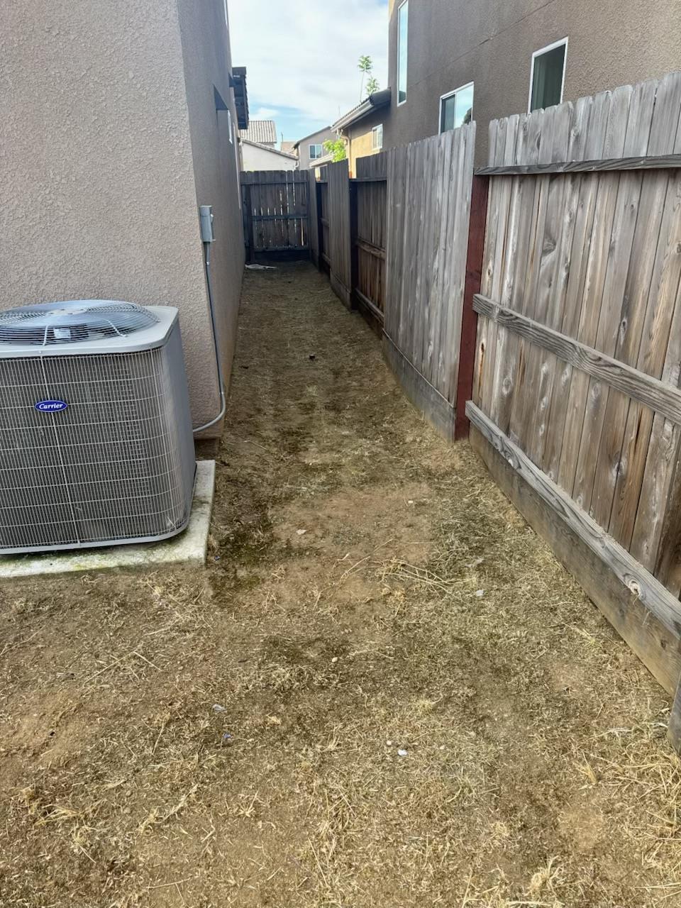 6622 E Berkeley Ave, Fresno, CA 93727