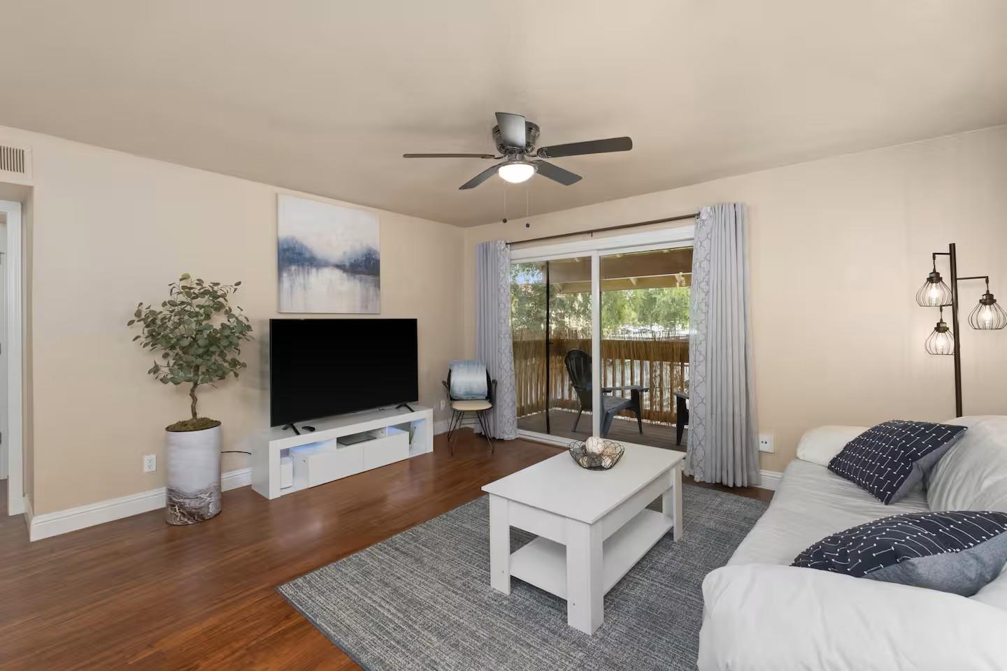 2881 Huntington Blvd #225, Fresno, CA 93721