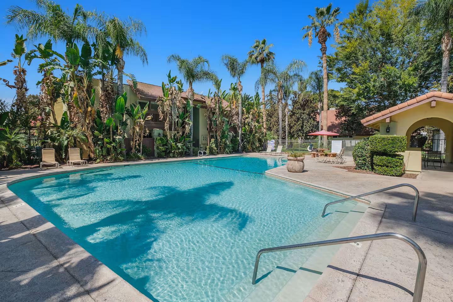 2881 Huntington Blvd #225, Fresno, CA 93721