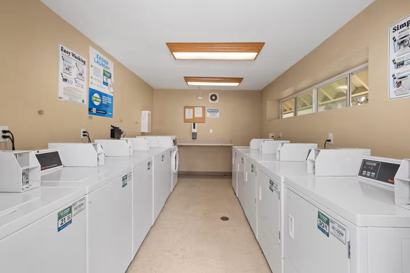 2881 Huntington Blvd #225, Fresno, CA 93721