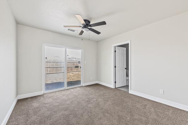 2557 E Stanford Ave, Pixley, CA 93256