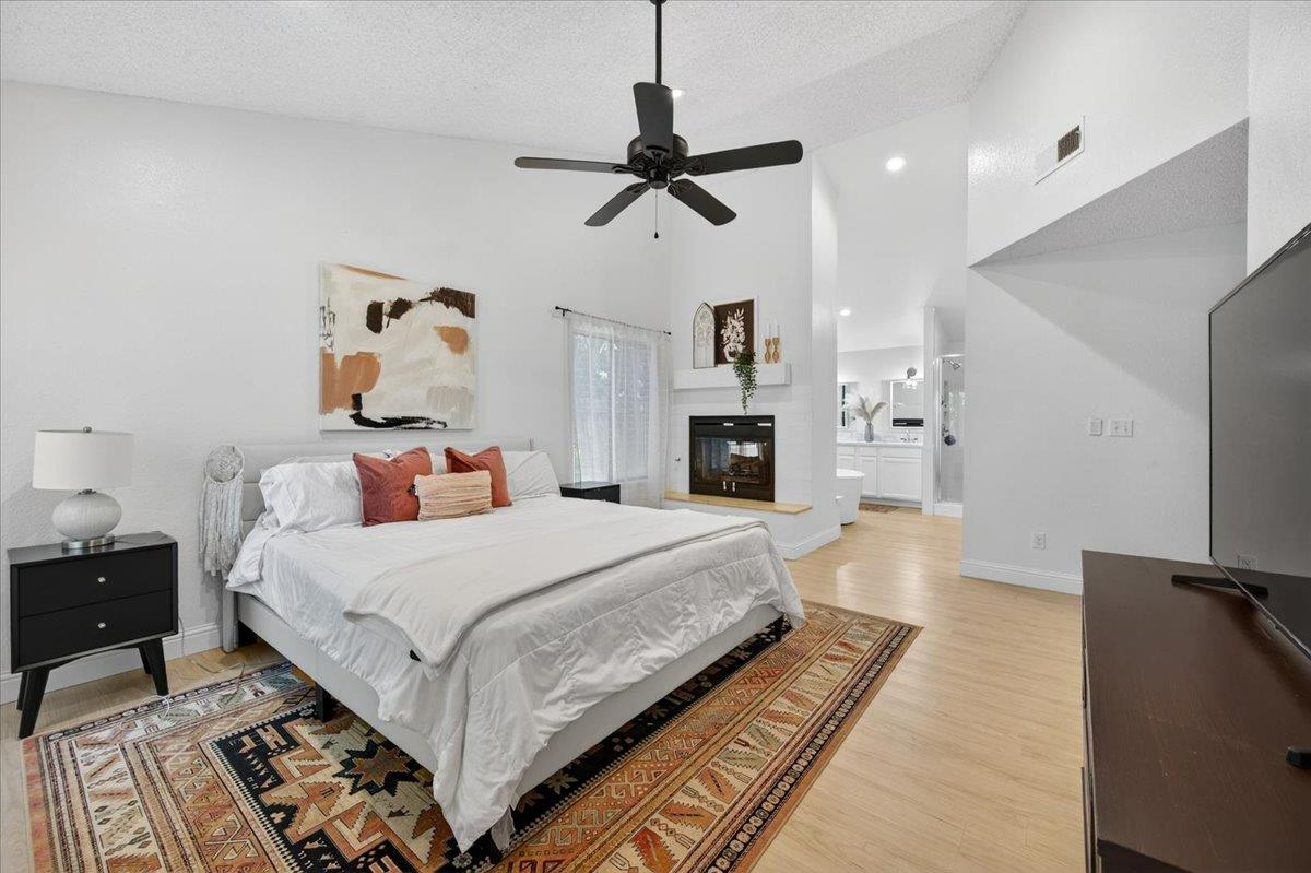 6413 N Arthur Ave, Fresno, CA 93711