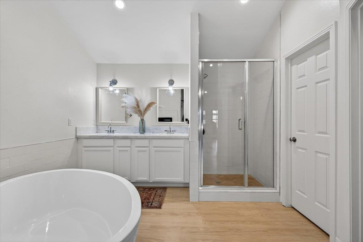 6413 N Arthur Ave, Fresno, CA 93711