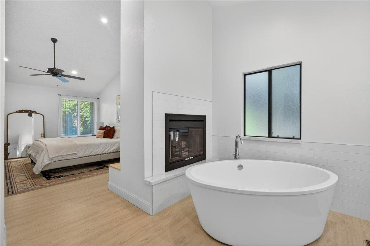 6413 N Arthur Ave, Fresno, CA 93711