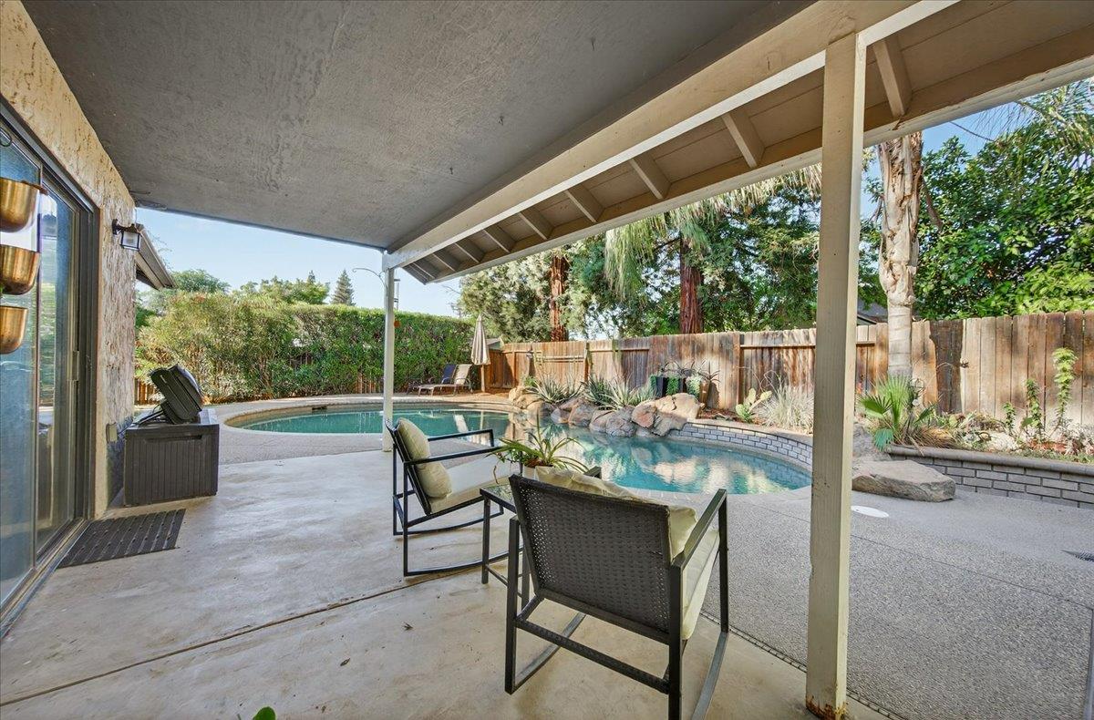 6413 N Arthur Ave, Fresno, CA 93711