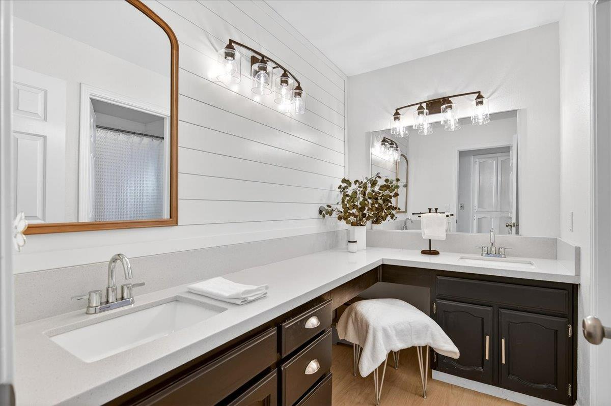 6413 N Arthur Ave, Fresno, CA 93711