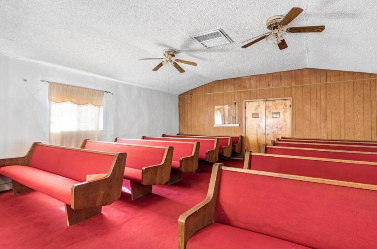 260 lod angeles N, Tulare, CA 93274