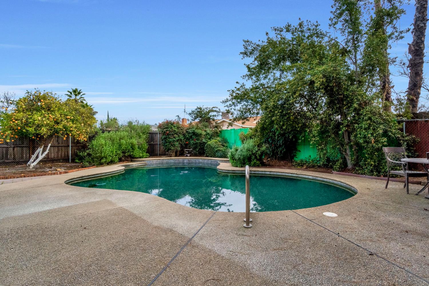 1606 Barstow Ave, Clovis, CA 93611