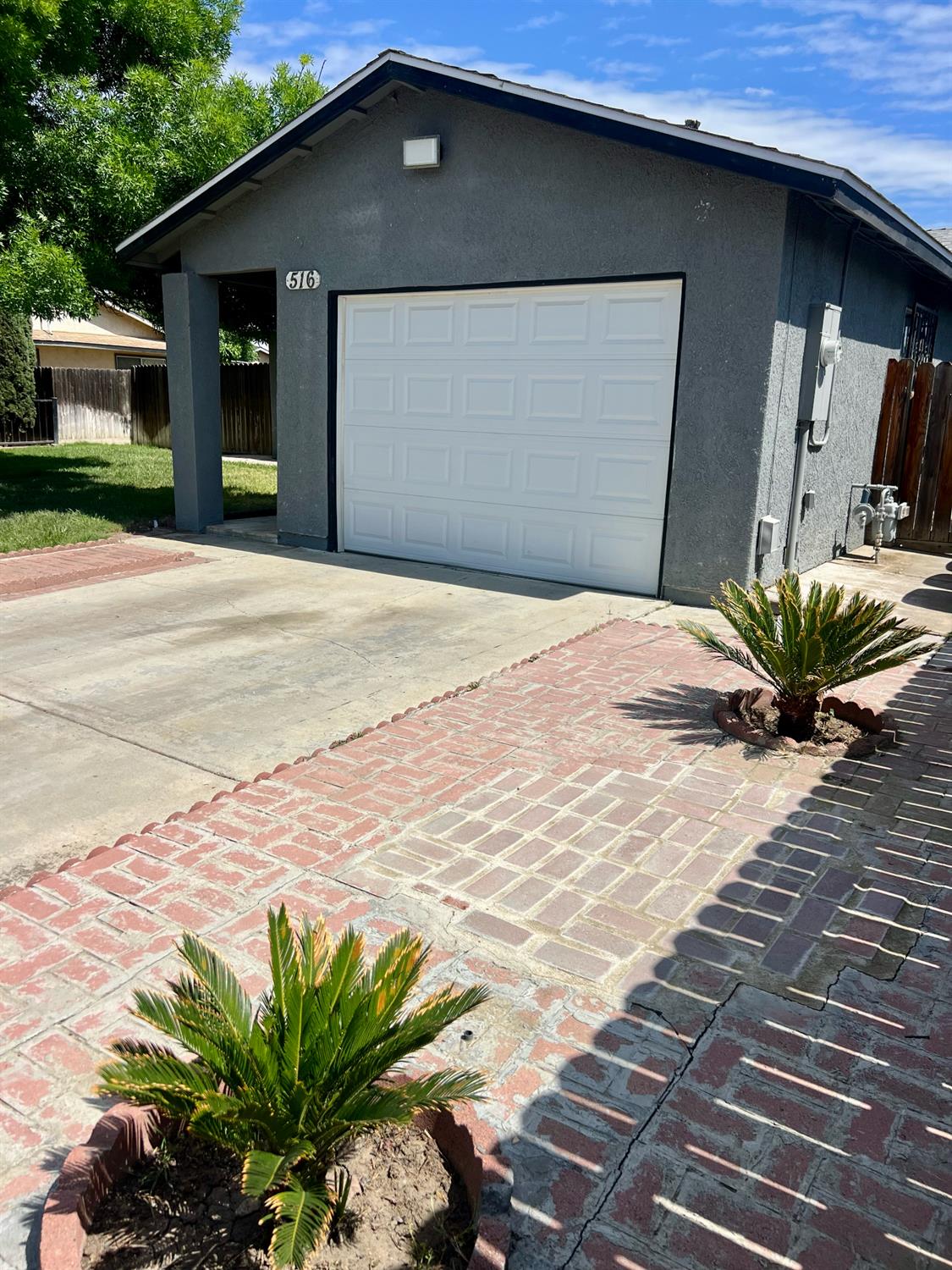 516 N Kate St, Mendota, CA 93640