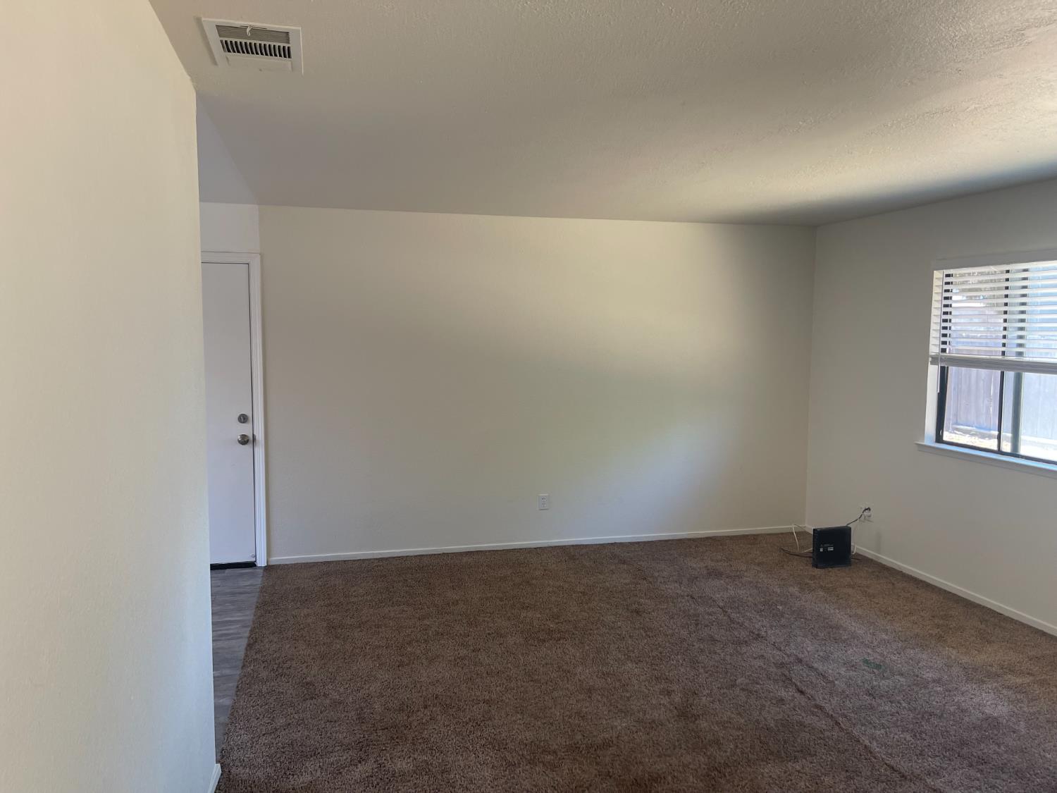 2626 W Garland Ave, Fresno, CA 93705