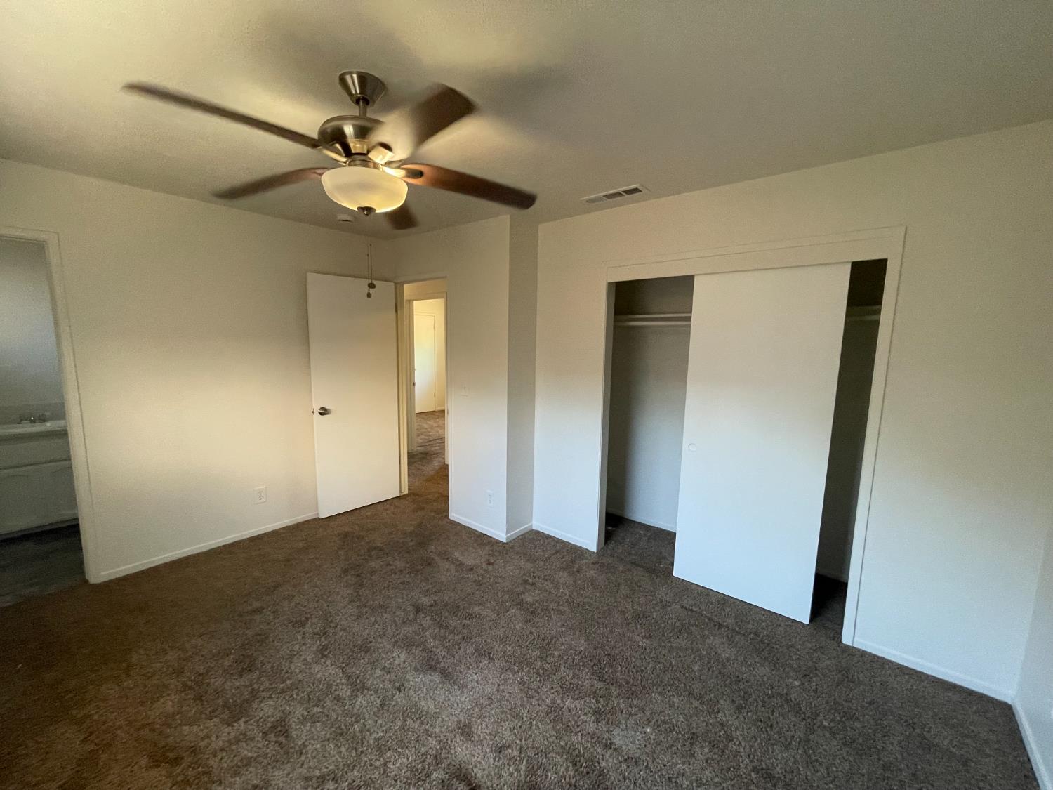 2626 W Garland Ave, Fresno, CA 93705