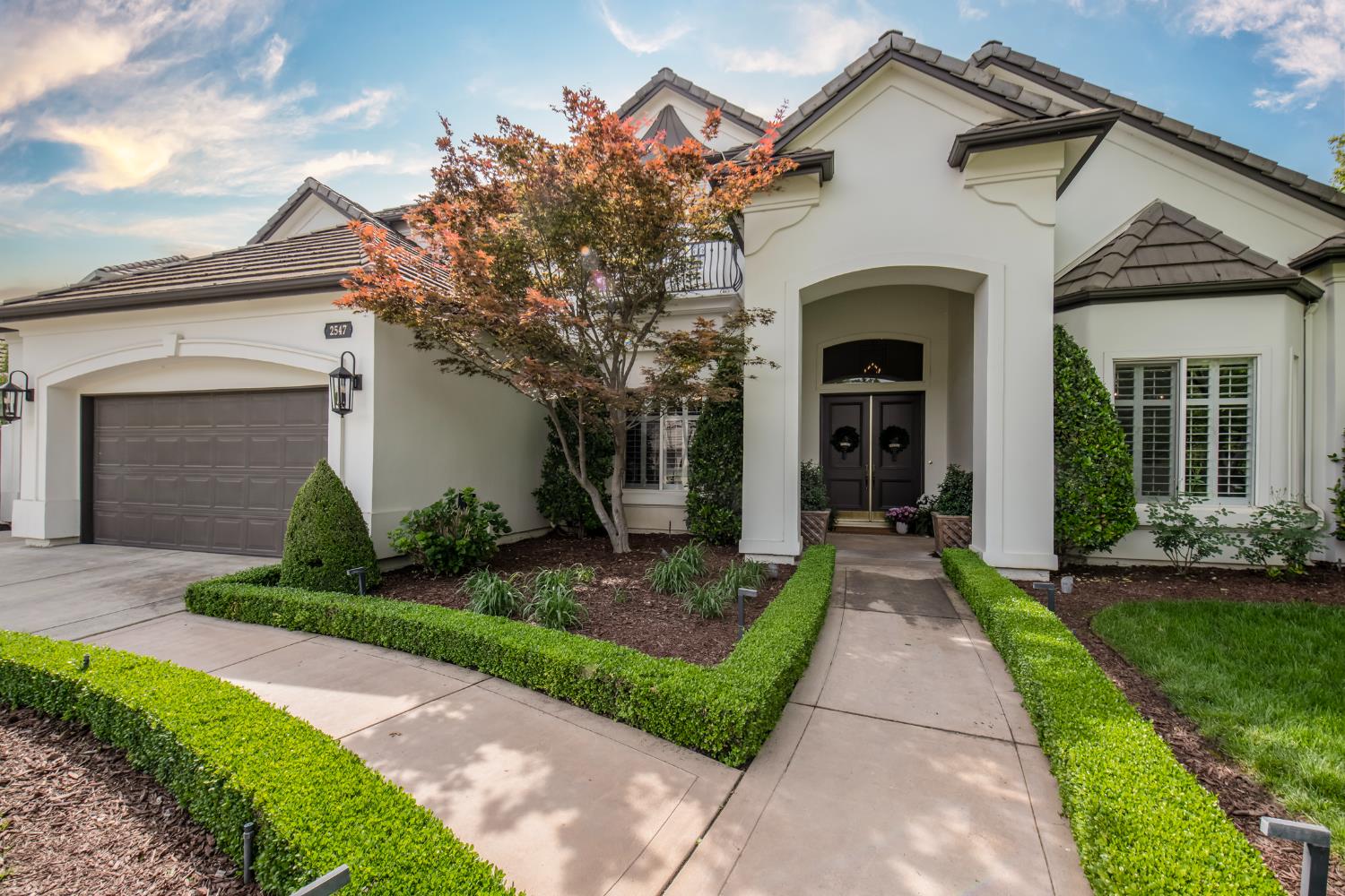 2547 W Lake Van Ness Cir, Fresno, CA 93711