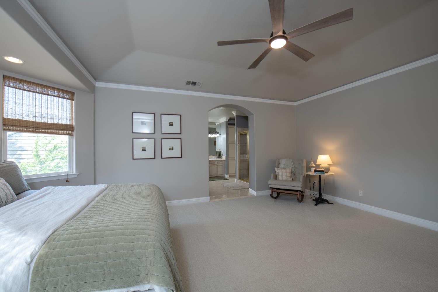 2547 W Lake Van Ness Cir, Fresno, CA 93711