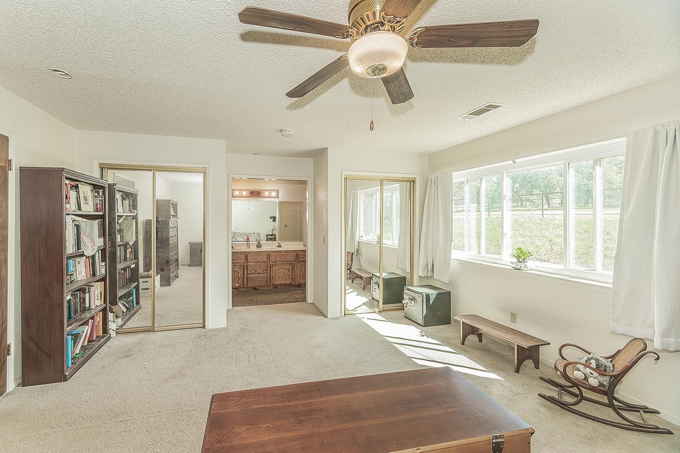 26045 Pittman Hill (Sales Crk) Rd, Clovis, CA 93619