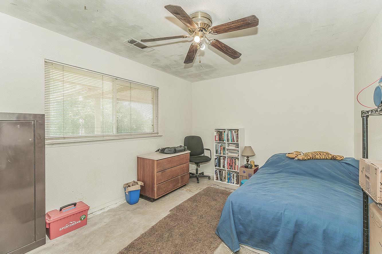 26045 Pittman Hill (Sales Crk) Rd, Clovis, CA 93619