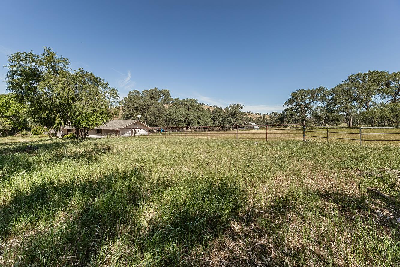 26045 Pittman Hill (Sales Crk) Rd, Clovis, CA 93619