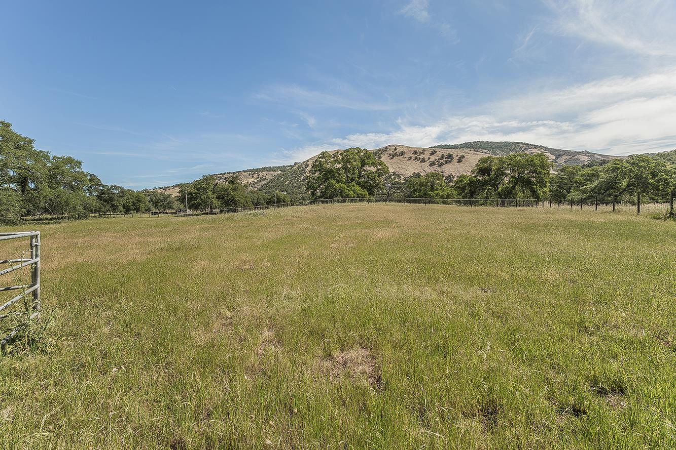 26045 Pittman Hill (Sales Crk) Rd, Clovis, CA 93619