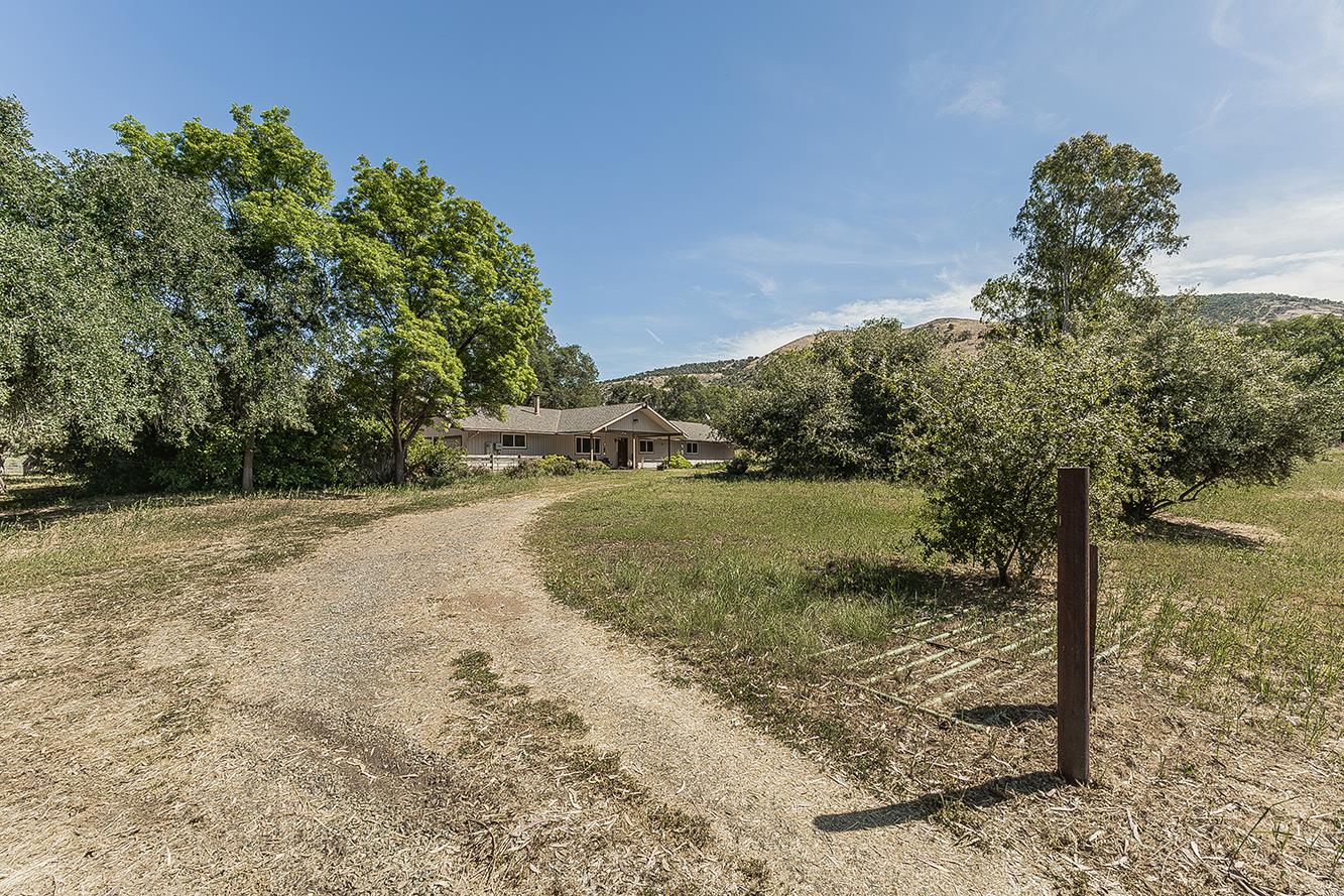 26045 Pittman Hill (Sales Crk) Rd, Clovis, CA 93619