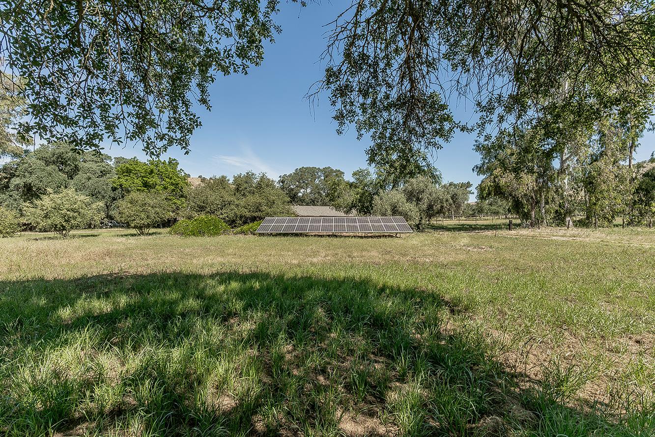 26045 Pittman Hill (Sales Crk) Rd, Clovis, CA 93619