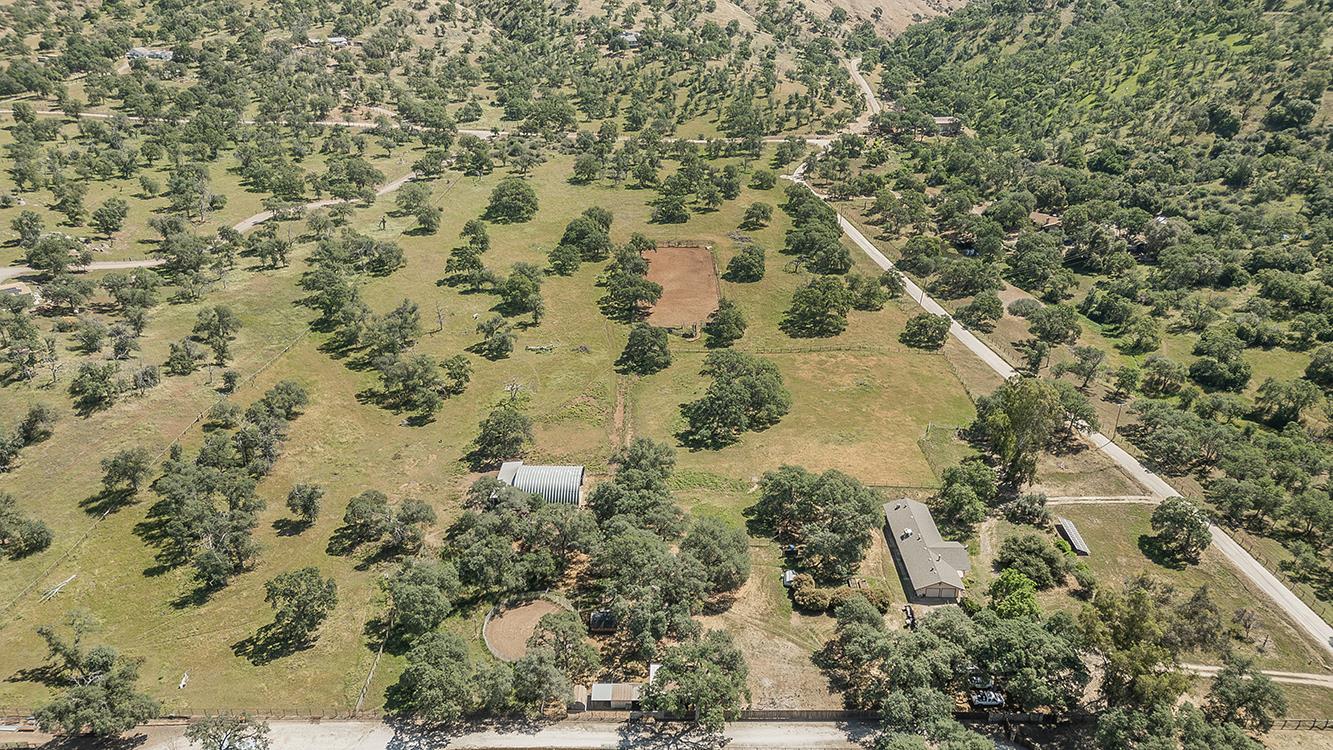 26045 Pittman Hill (Sales Crk) Rd, Clovis, CA 93619