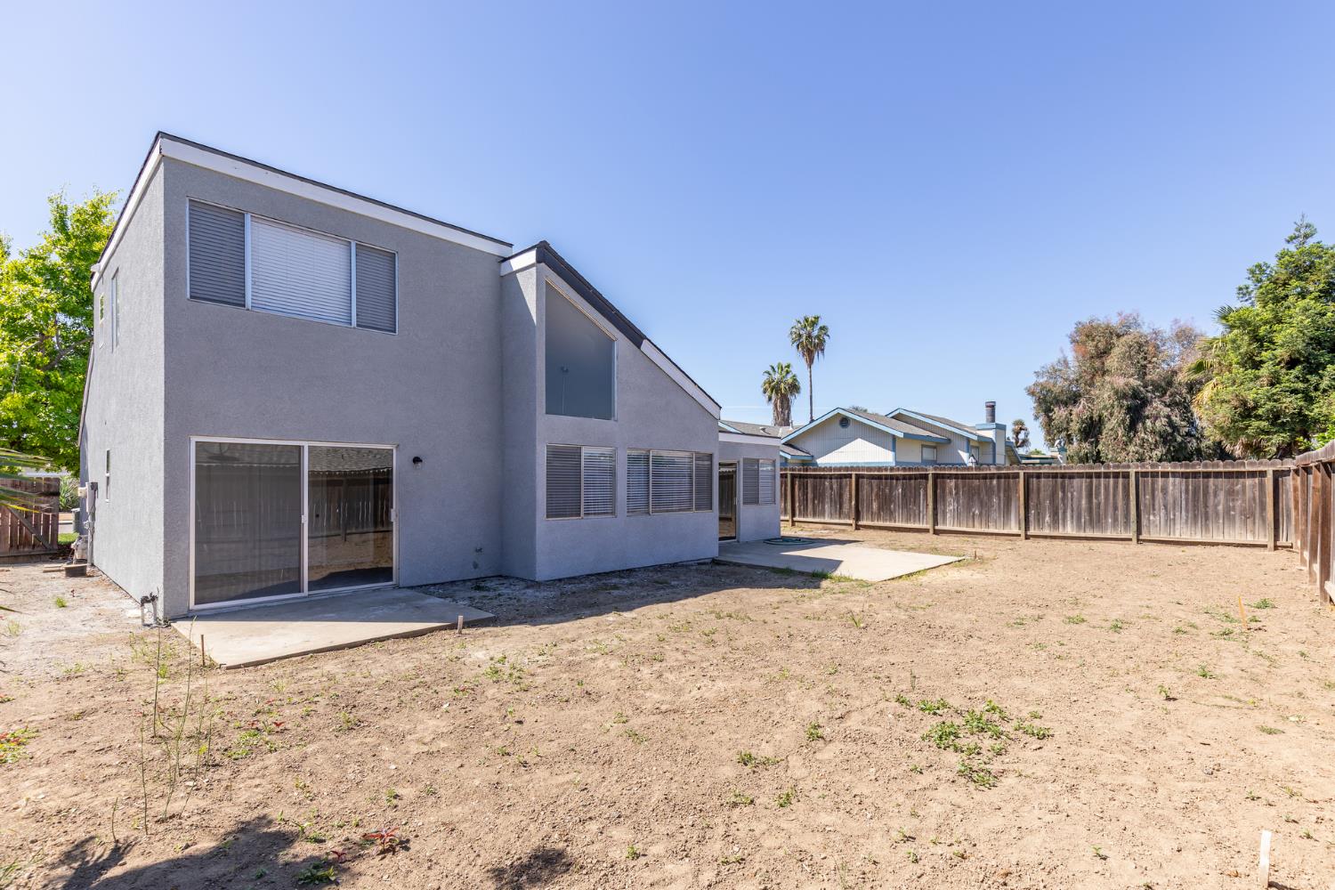 3530 E Stapp, Visalia, CA 93292