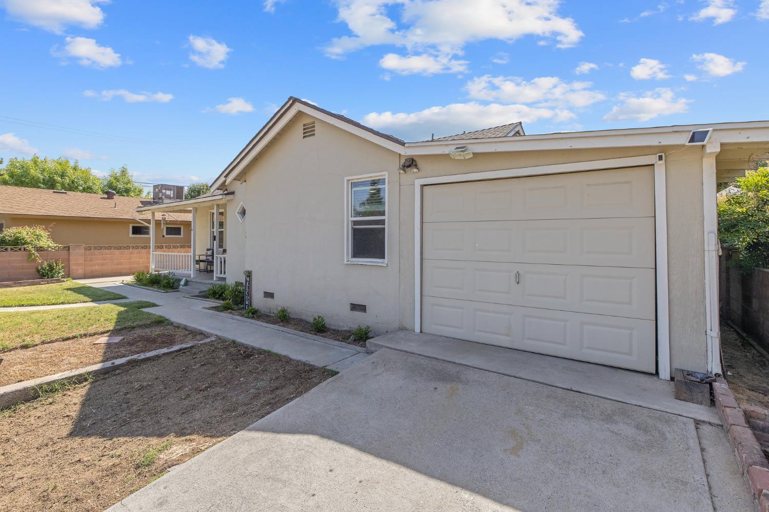 723 N Lourae Ave, Reedley, CA 93654