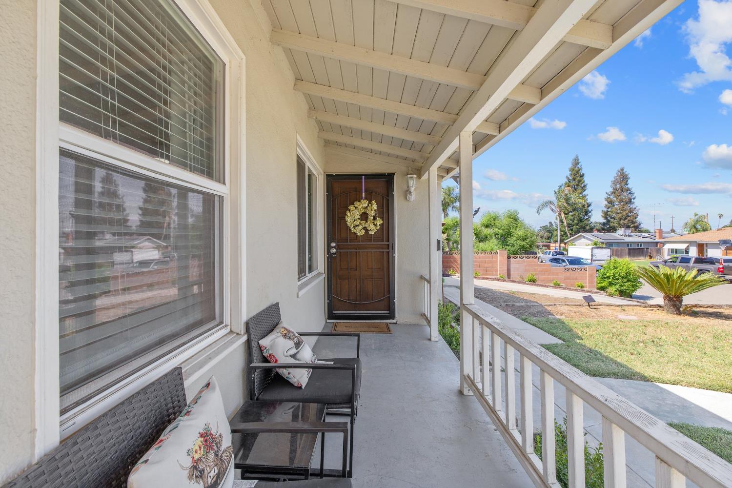 723 N Lourae Ave, Reedley, CA 93654
