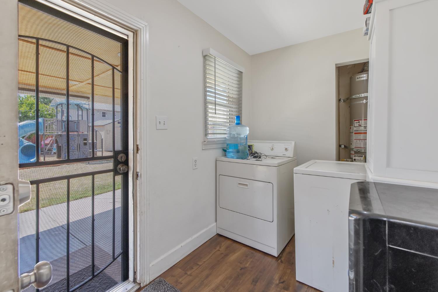 723 N Lourae Ave, Reedley, CA 93654