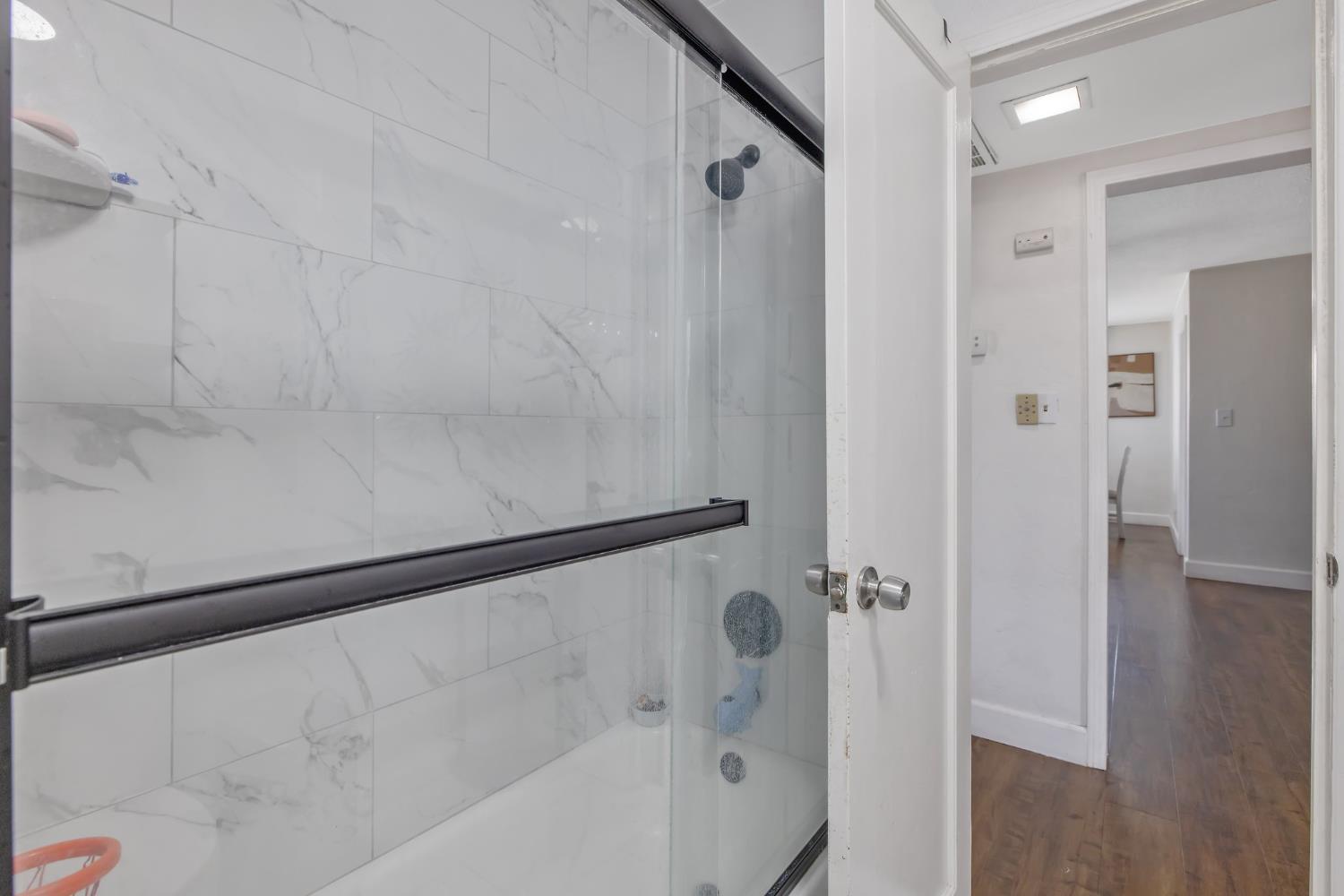 723 N Lourae Ave, Reedley, CA 93654