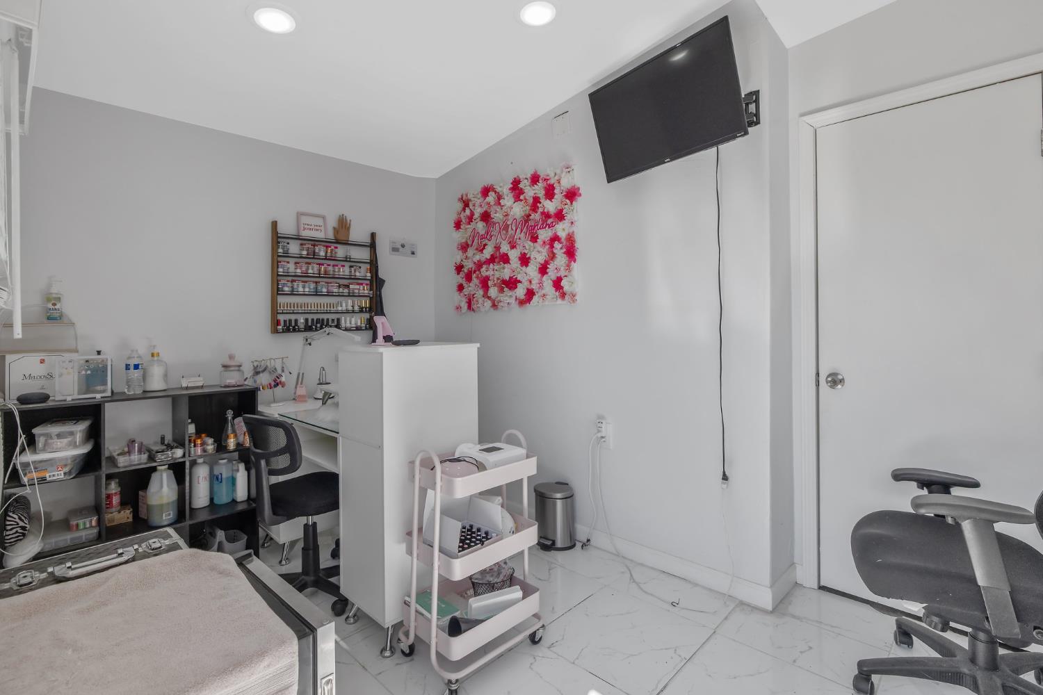 723 N Lourae Ave, Reedley, CA 93654