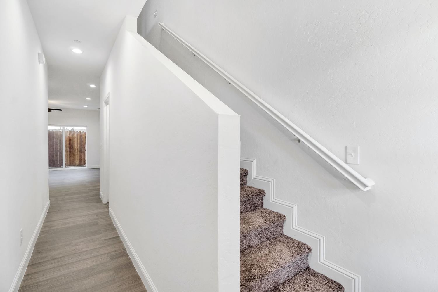 5454 W Fairmont Ave, Fresno, CA 93722