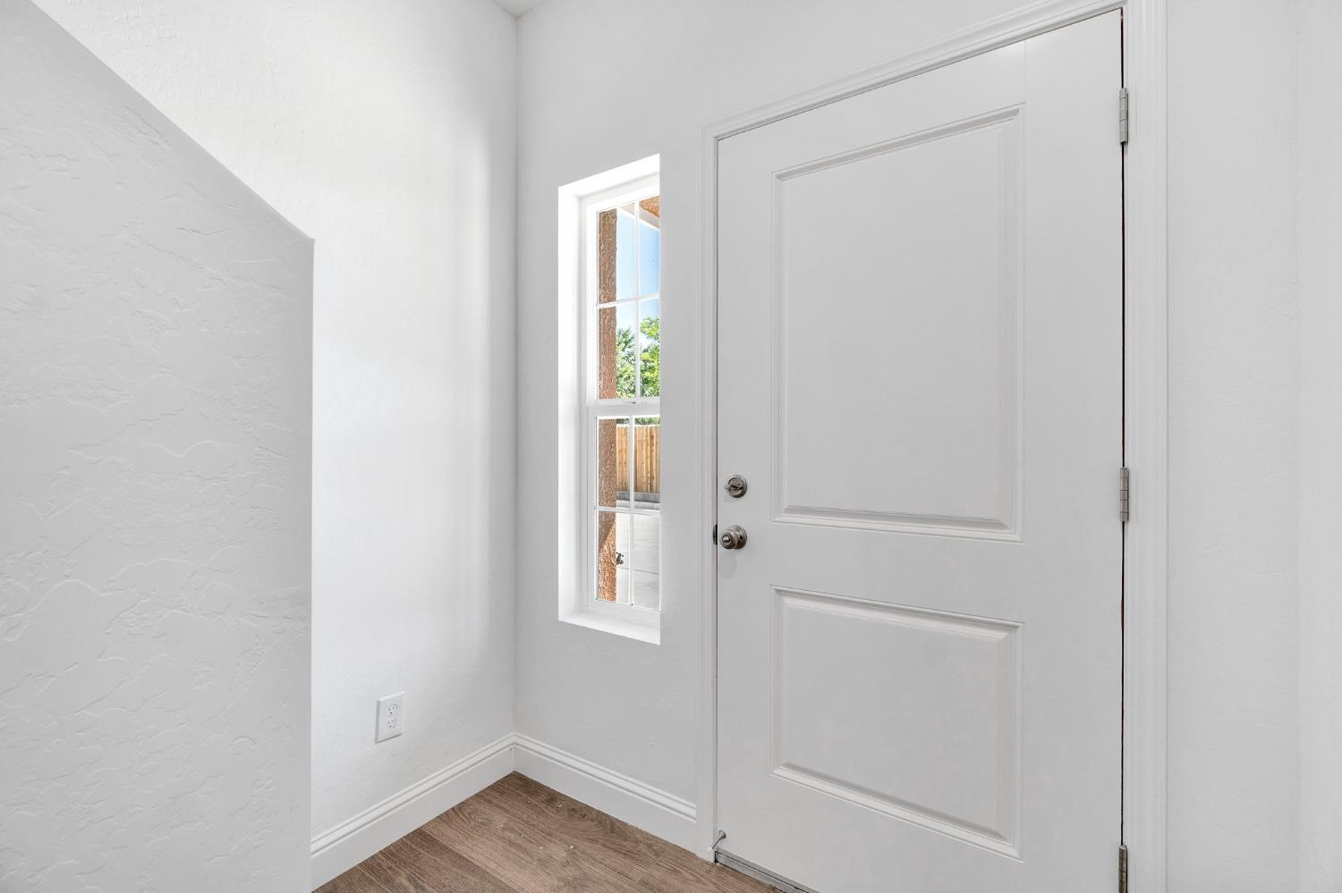 5454 W Fairmont Ave, Fresno, CA 93722