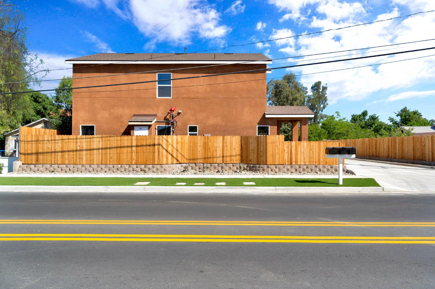 5454 W Fairmont Ave, Fresno, CA 93722