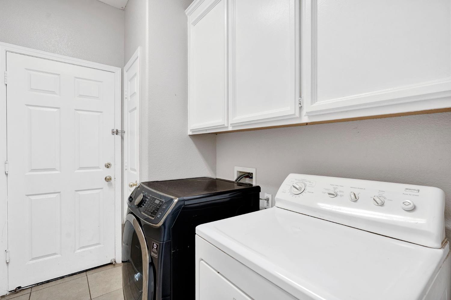 5257 E Byrd Ave, Fresno, CA 93725