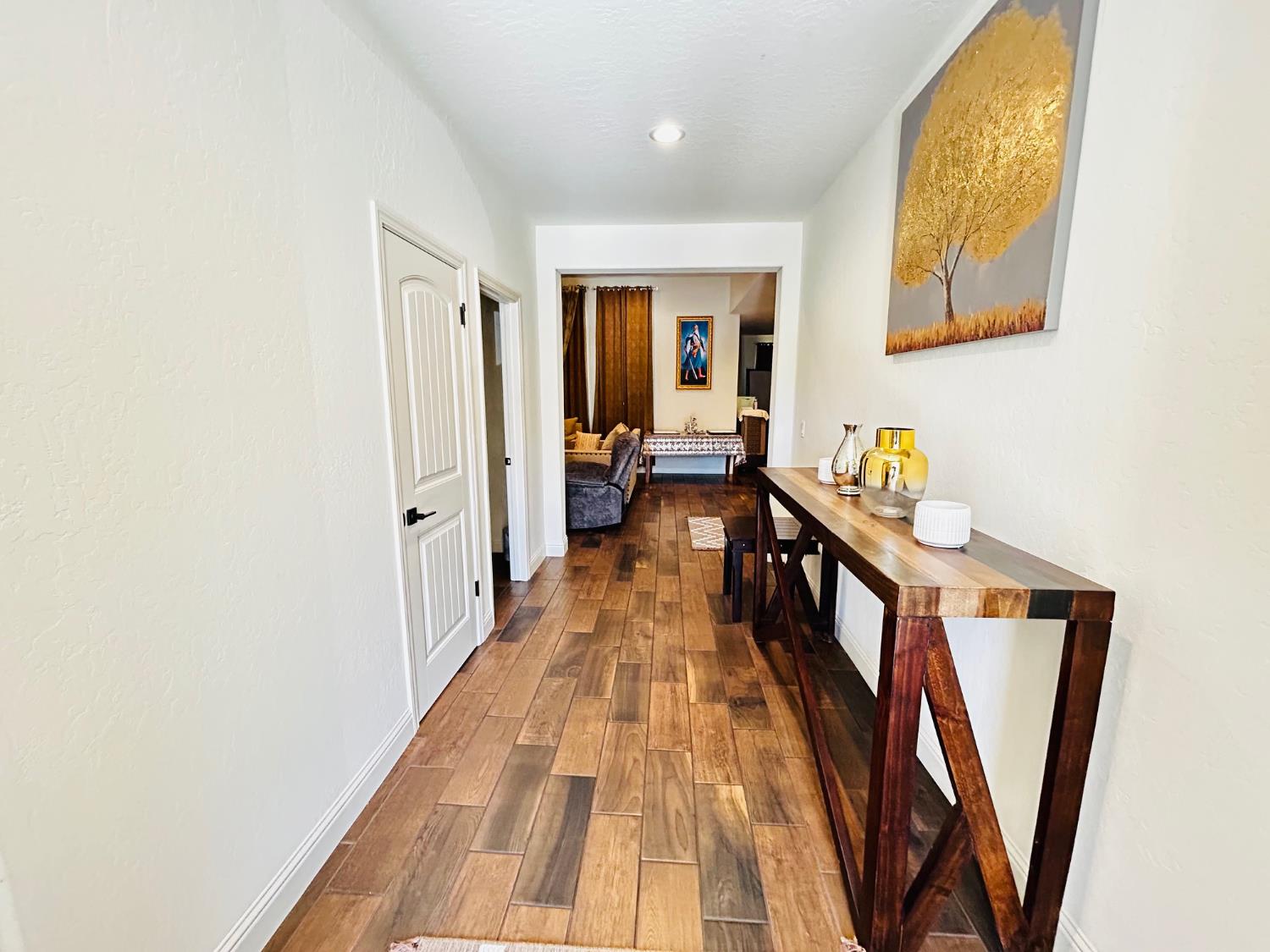 4382 N Casey Ave, Fresno, CA 93723