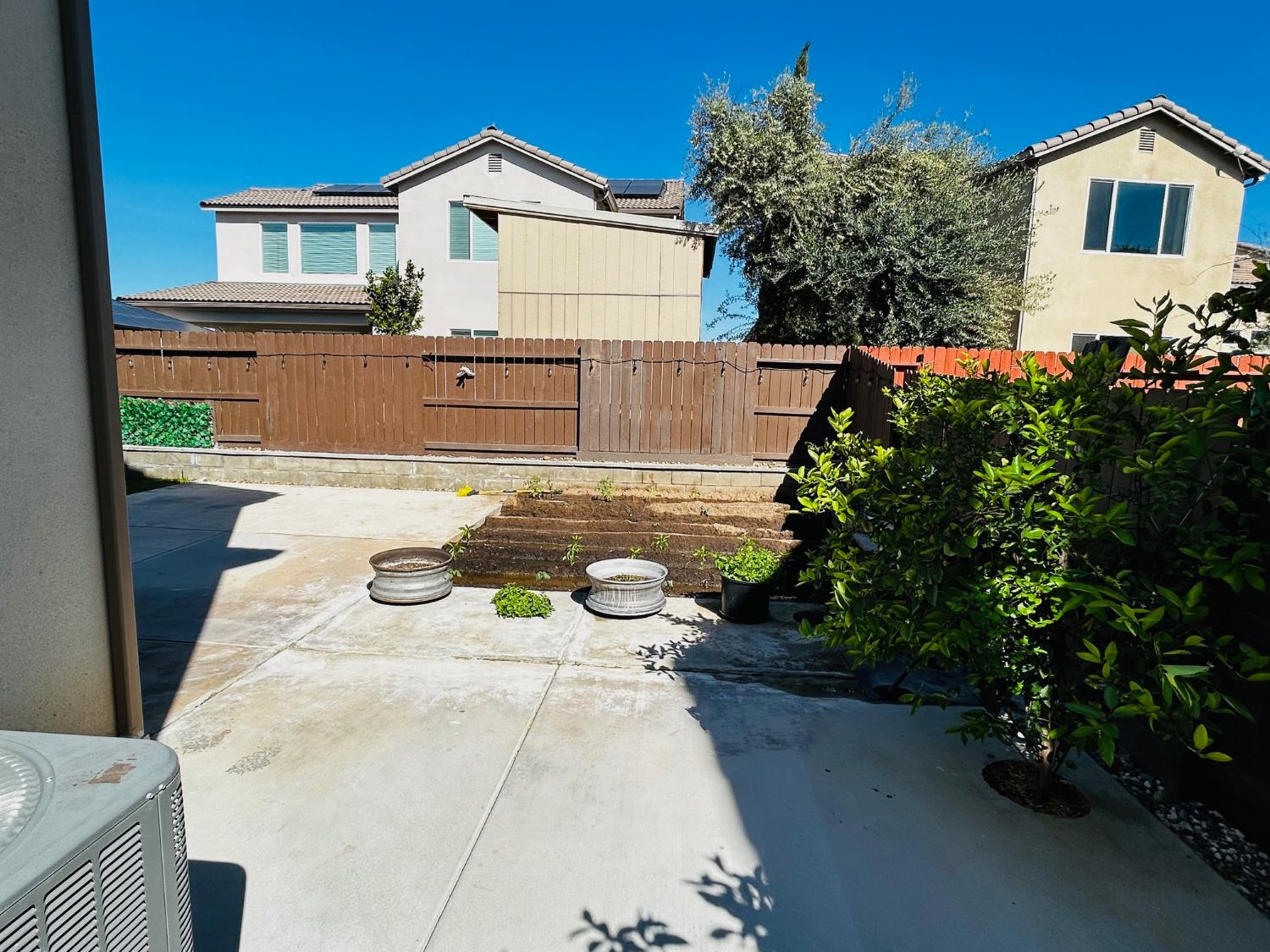 4382 N Casey Ave, Fresno, CA 93723