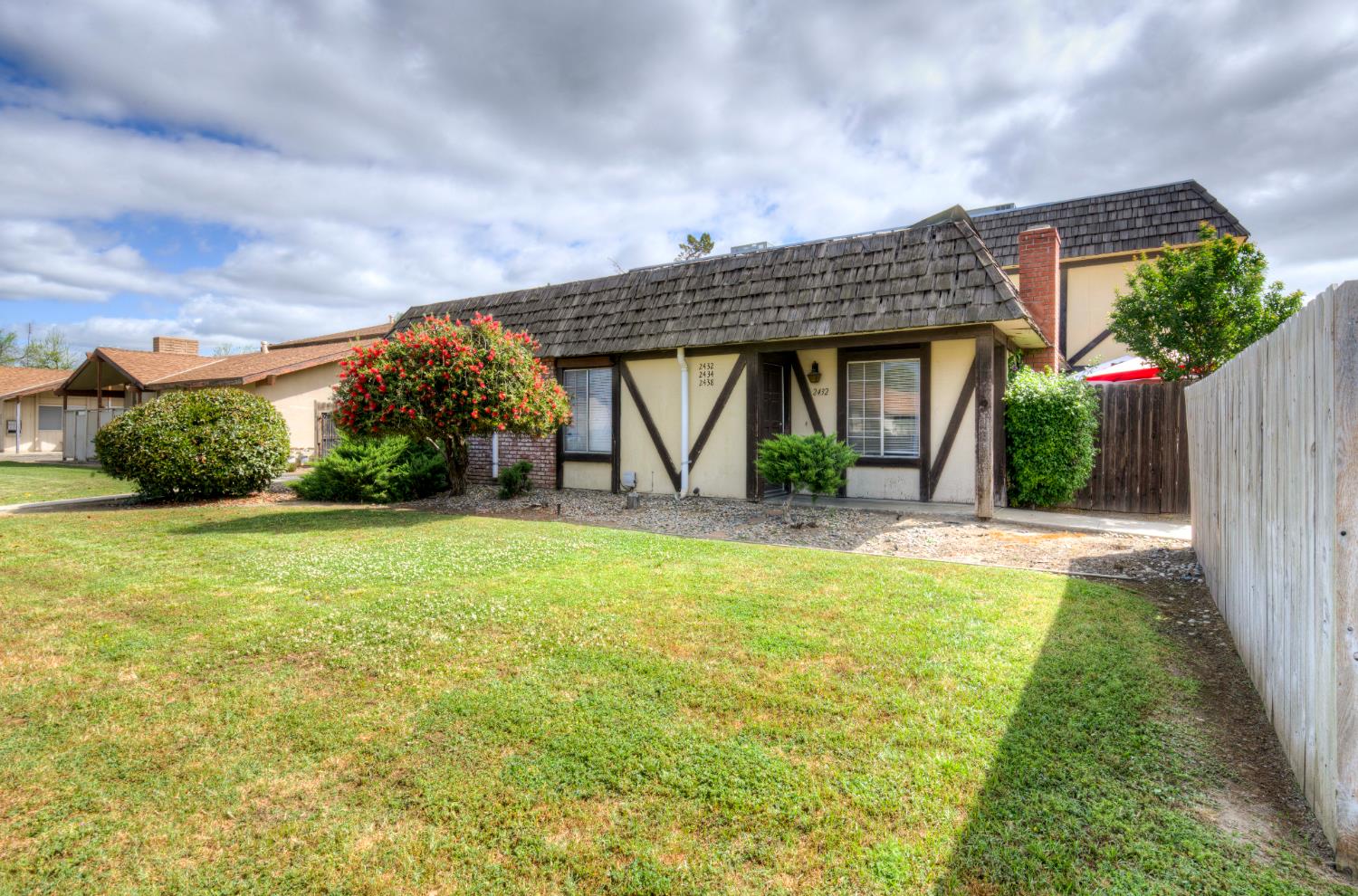 2432 S Sallee, Visalia, CA 93277